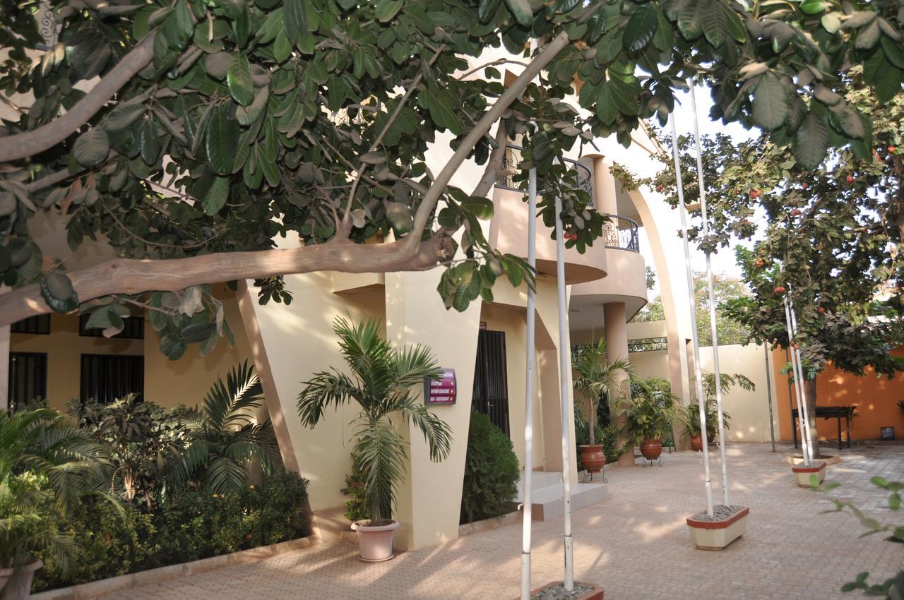Hotel Residence Prestige Ouagadougou Exterior photo